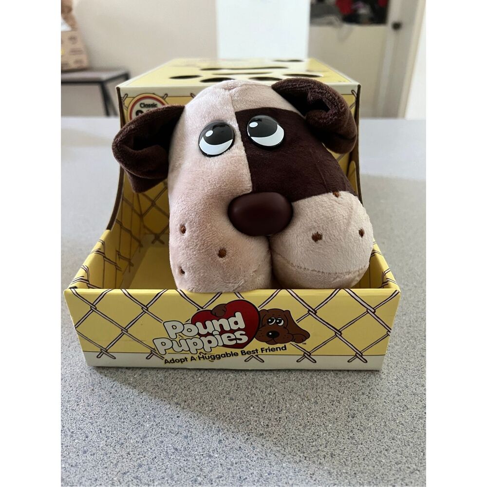 Pound Puppies Full Size New in Box Hasbro 2018 Classic 80s Vintage Brown Dog